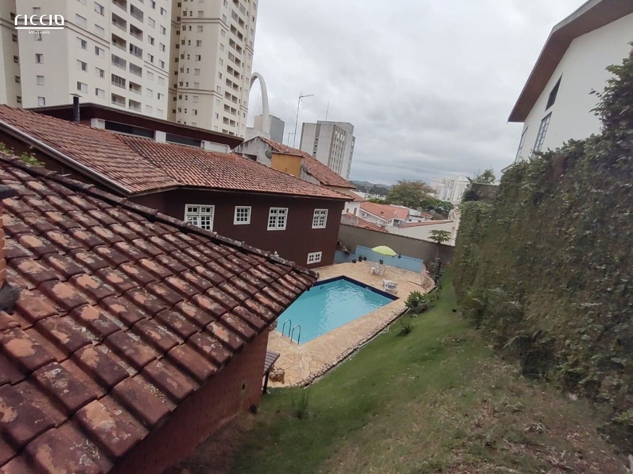 Casa em Condomínio à venda no Jardim Apolo II — imagem 24 de 25