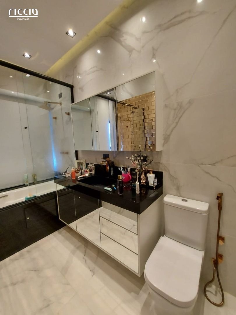 Casa em Condomínio à venda no Bairro da Floresta — imagem 22 de 51