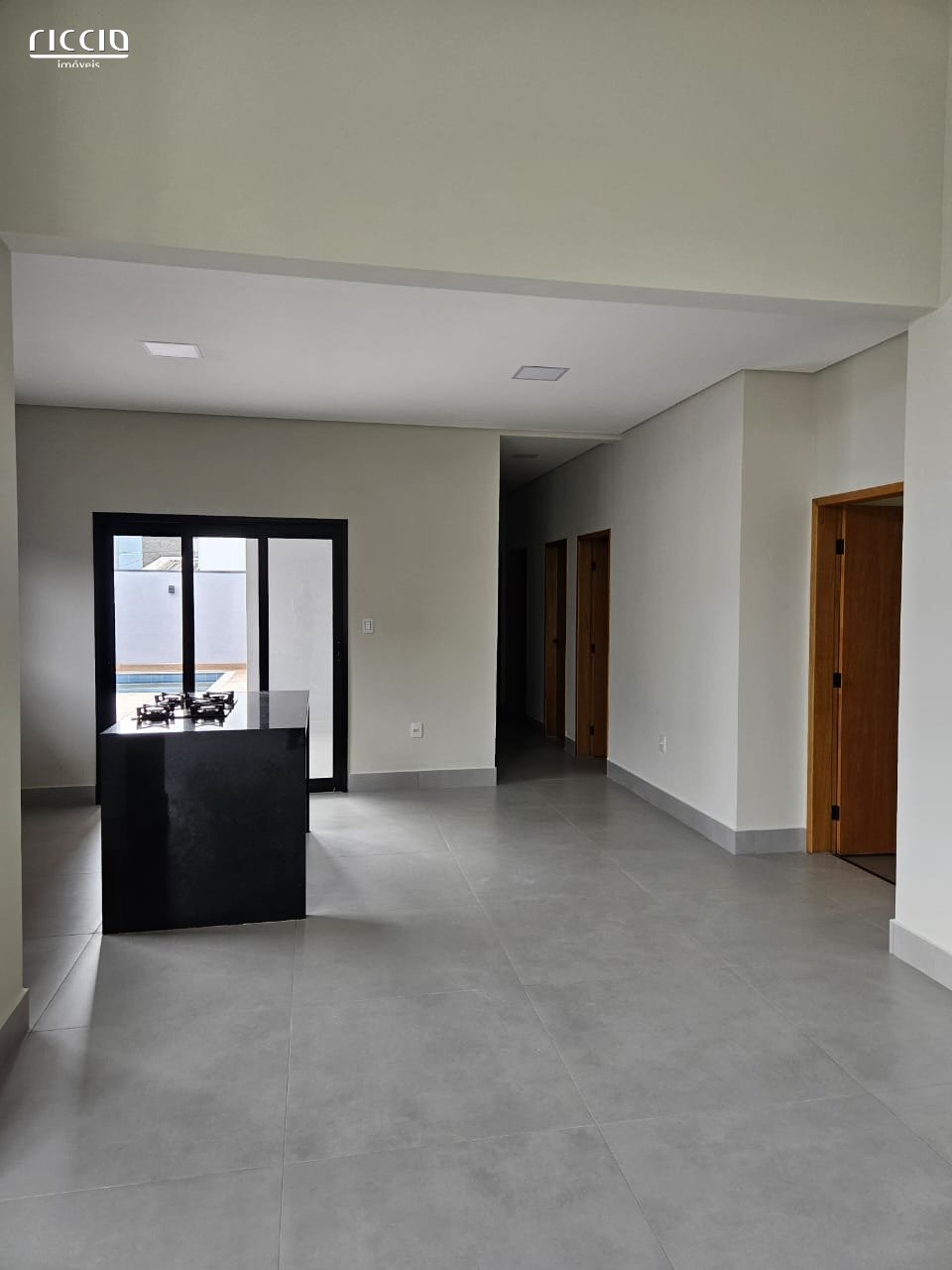 Casa em Condomínio à venda no Residencial Terras do Vale — detalhe do imóvel