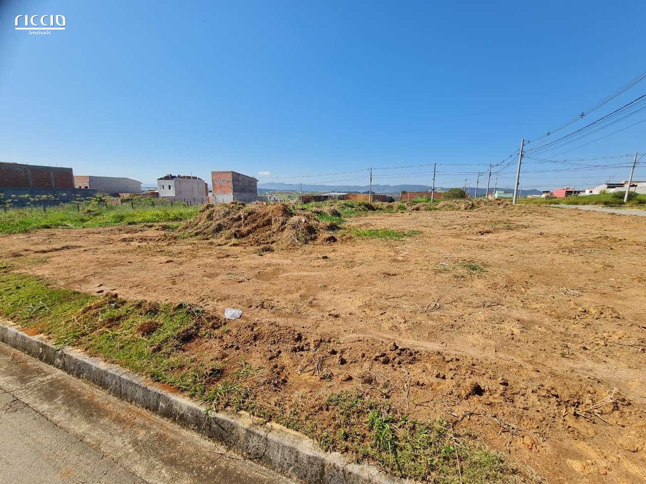 Terreno à venda com 1.584m2 em Setville Altos de São José em São José dos Campos