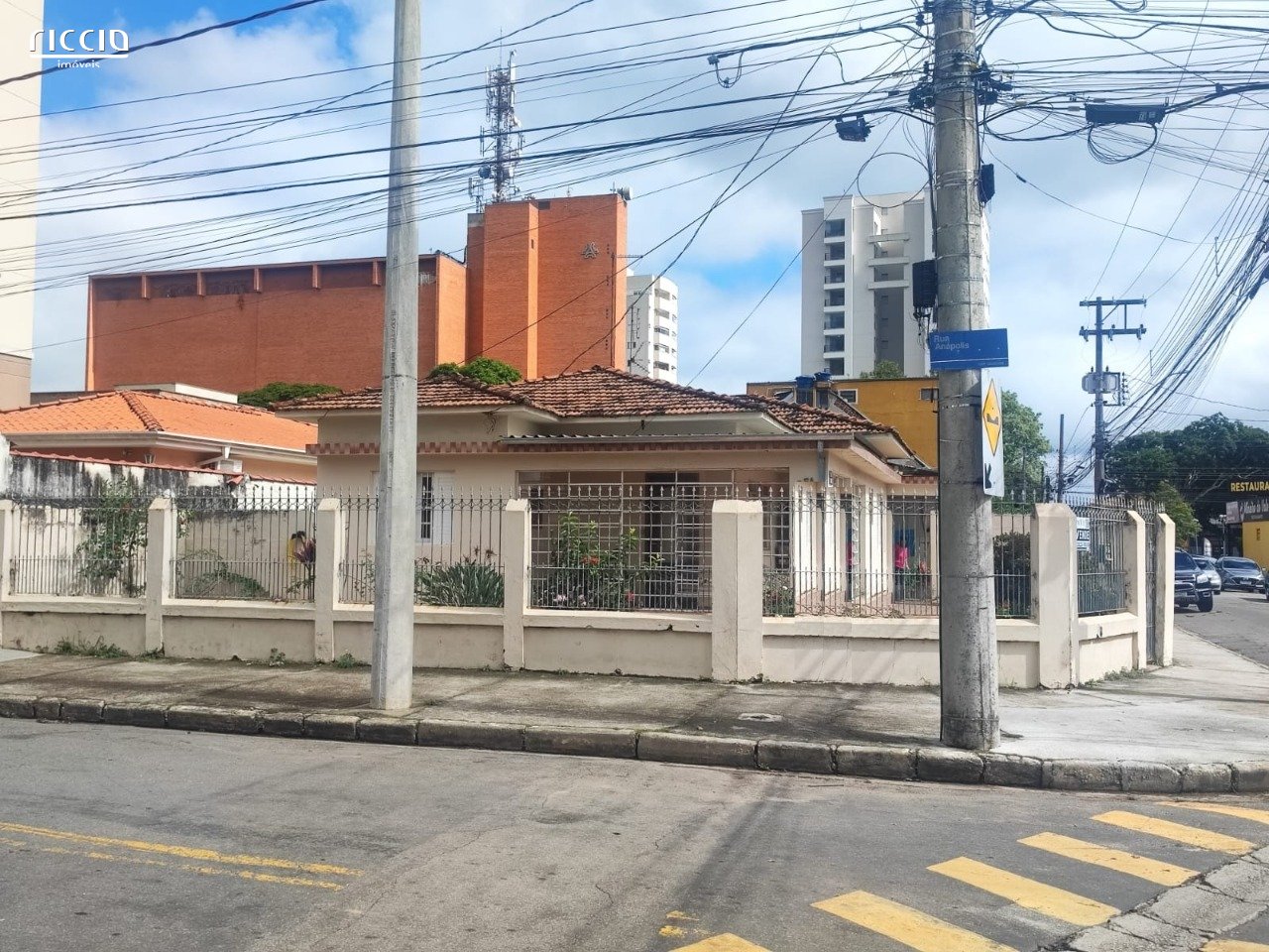 Casa à venda no Parque Industrial — ambiente interno