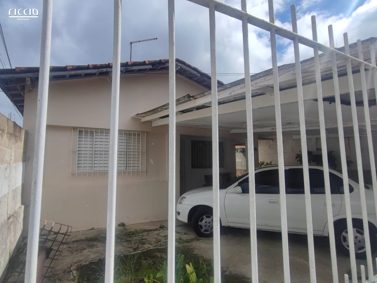 Casa à venda no Parque Industrial — ambiente interno