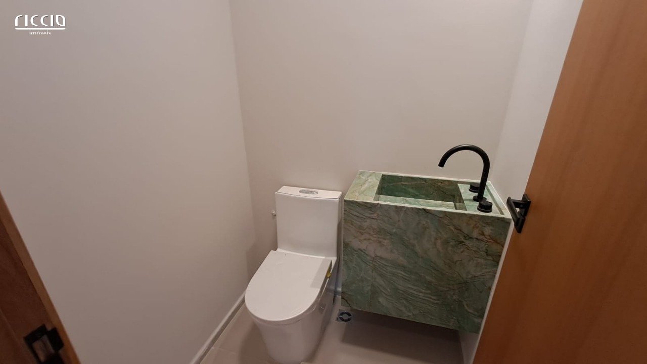 Casa em Condomínio à venda no Bairro da Floresta — imagem 26 de 32