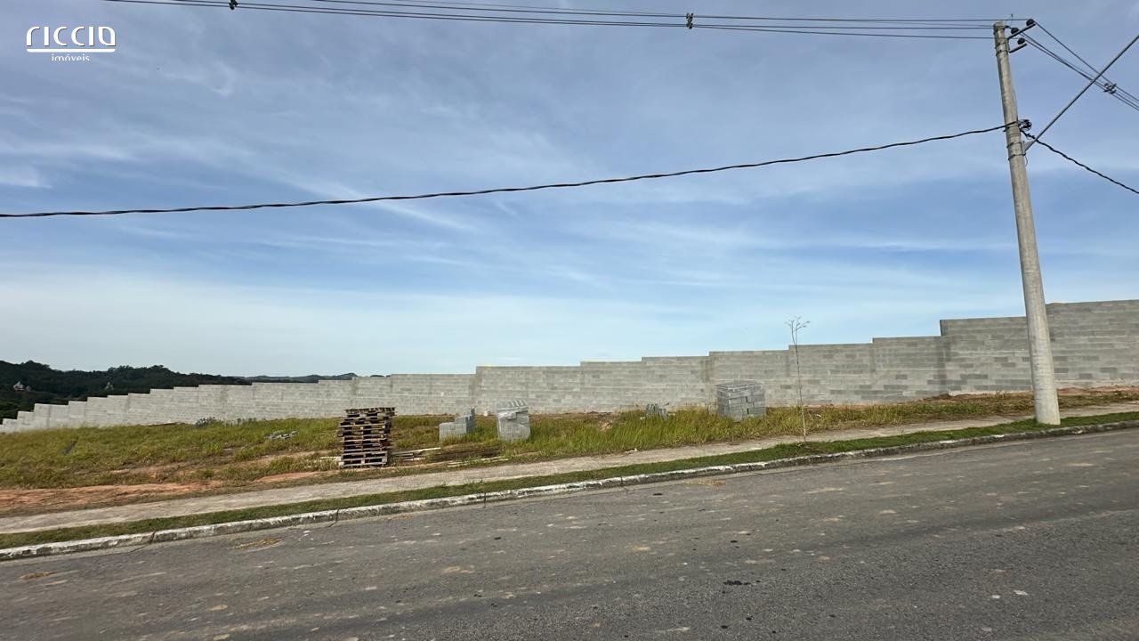 Terreno comercial à venda no Recanto da BaronesaJardim Portugal, SJCampos