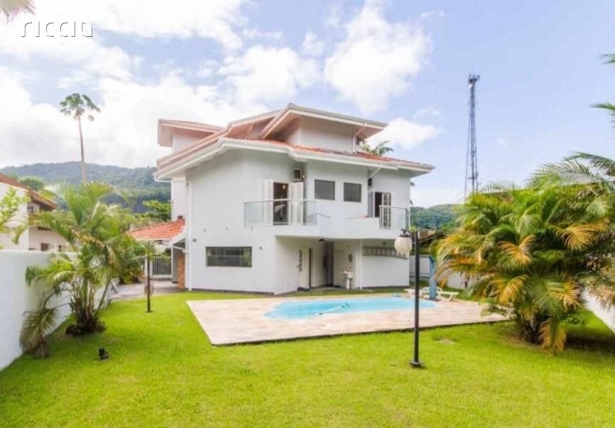 Casa em Condomínio à venda no Tabatinga — ambiente interno