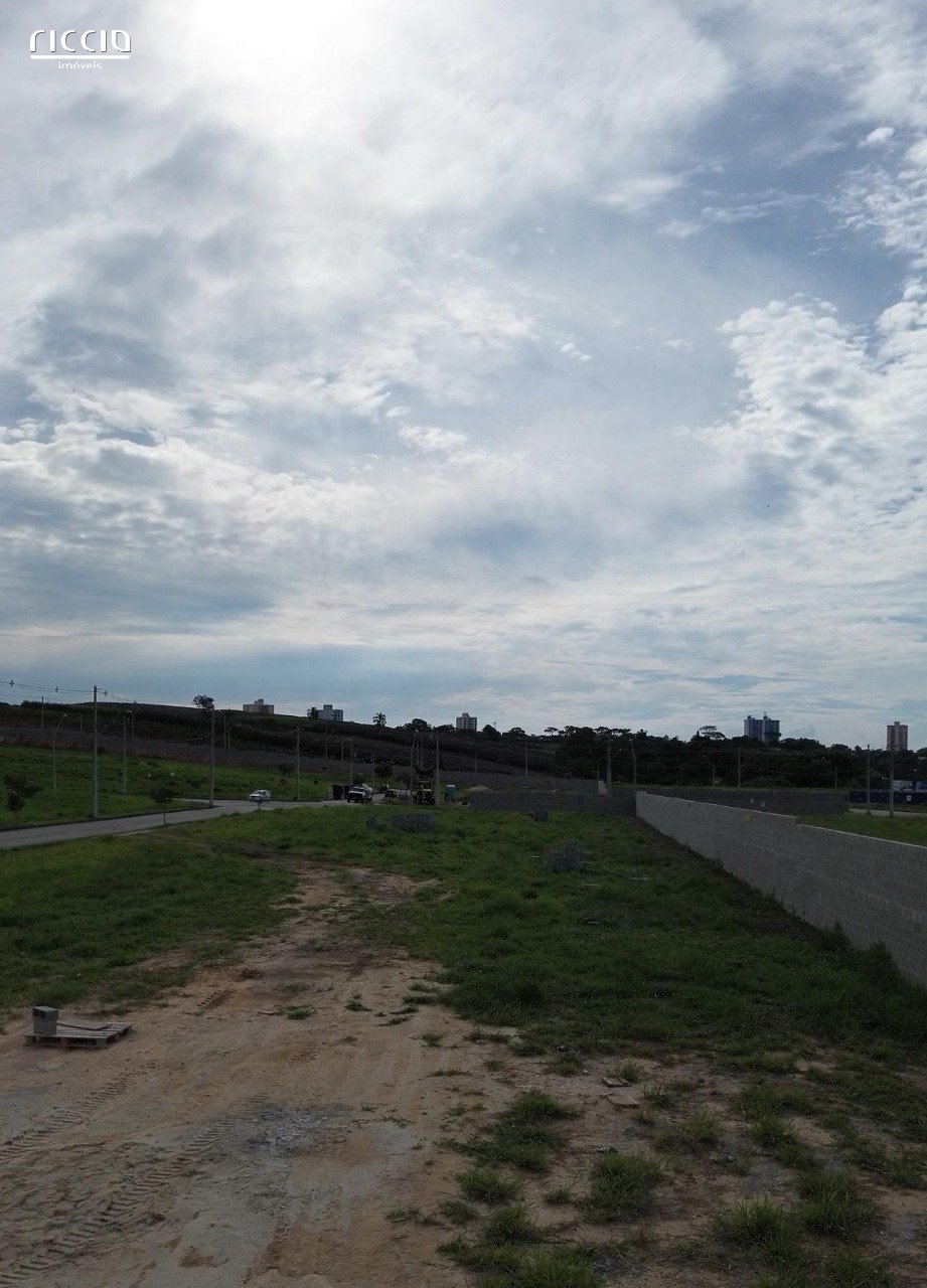 Terreno à venda no Condomínio Recanto da Baronesa — imagem 7 de 9