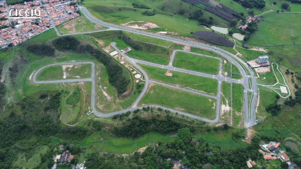 Terreno à venda no Condomínio Recanto da Baronesa — ambiente interno