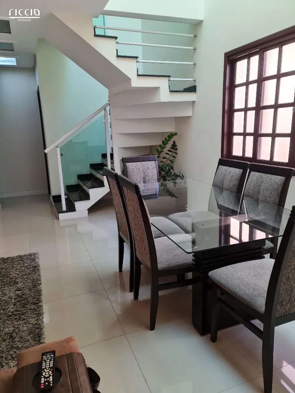 Casa à venda no Jardim Rodolfo — detalhe do imóvel