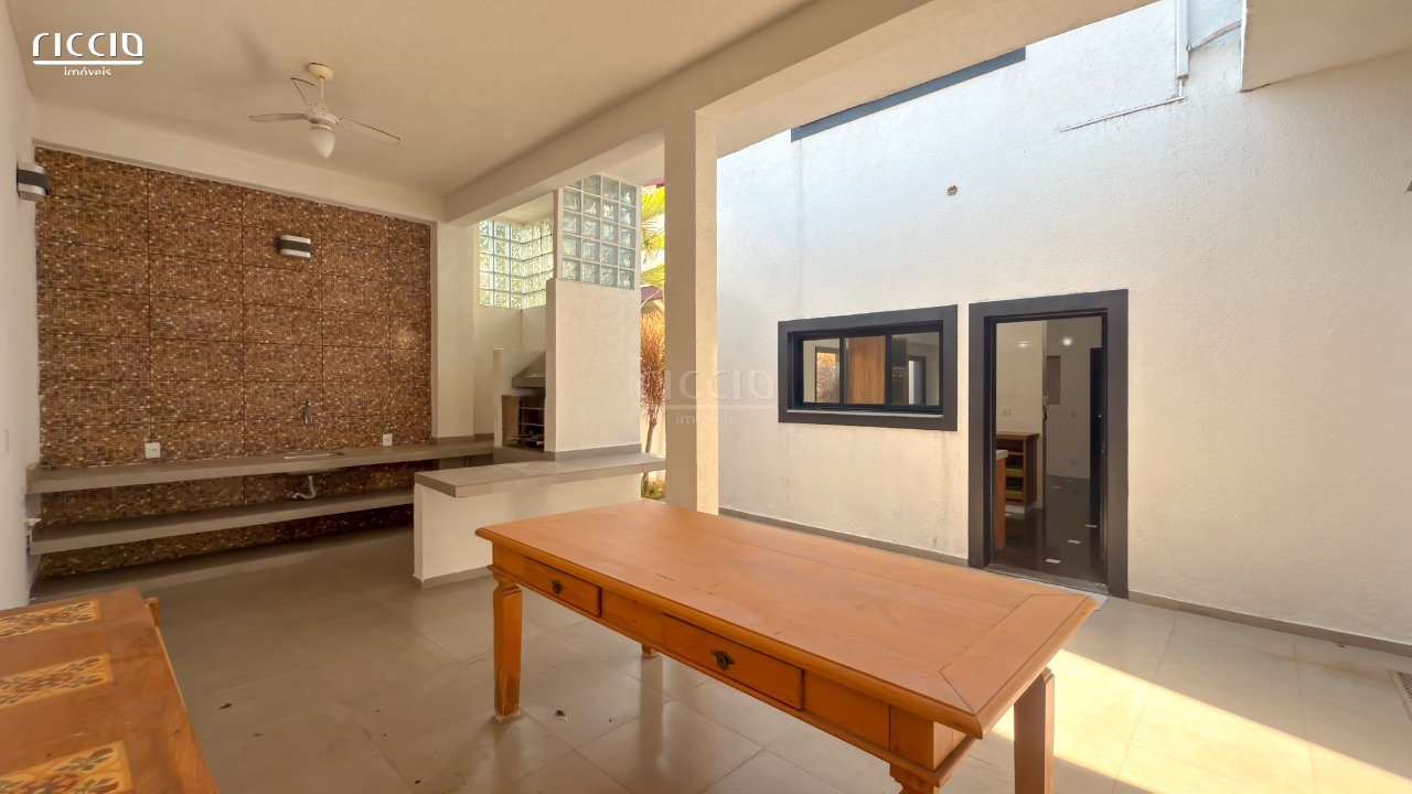 Casa em Condomínio à venda no Jardim das Colinas — imagem 37 de 67