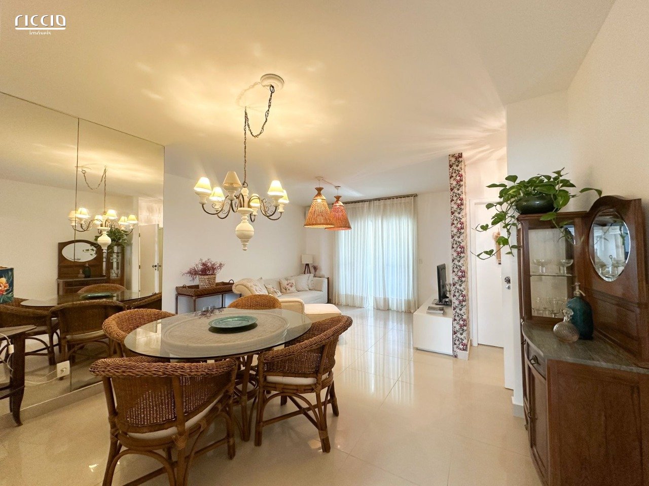 Apartamento à venda no Jardim Esplanada — ambiente interno