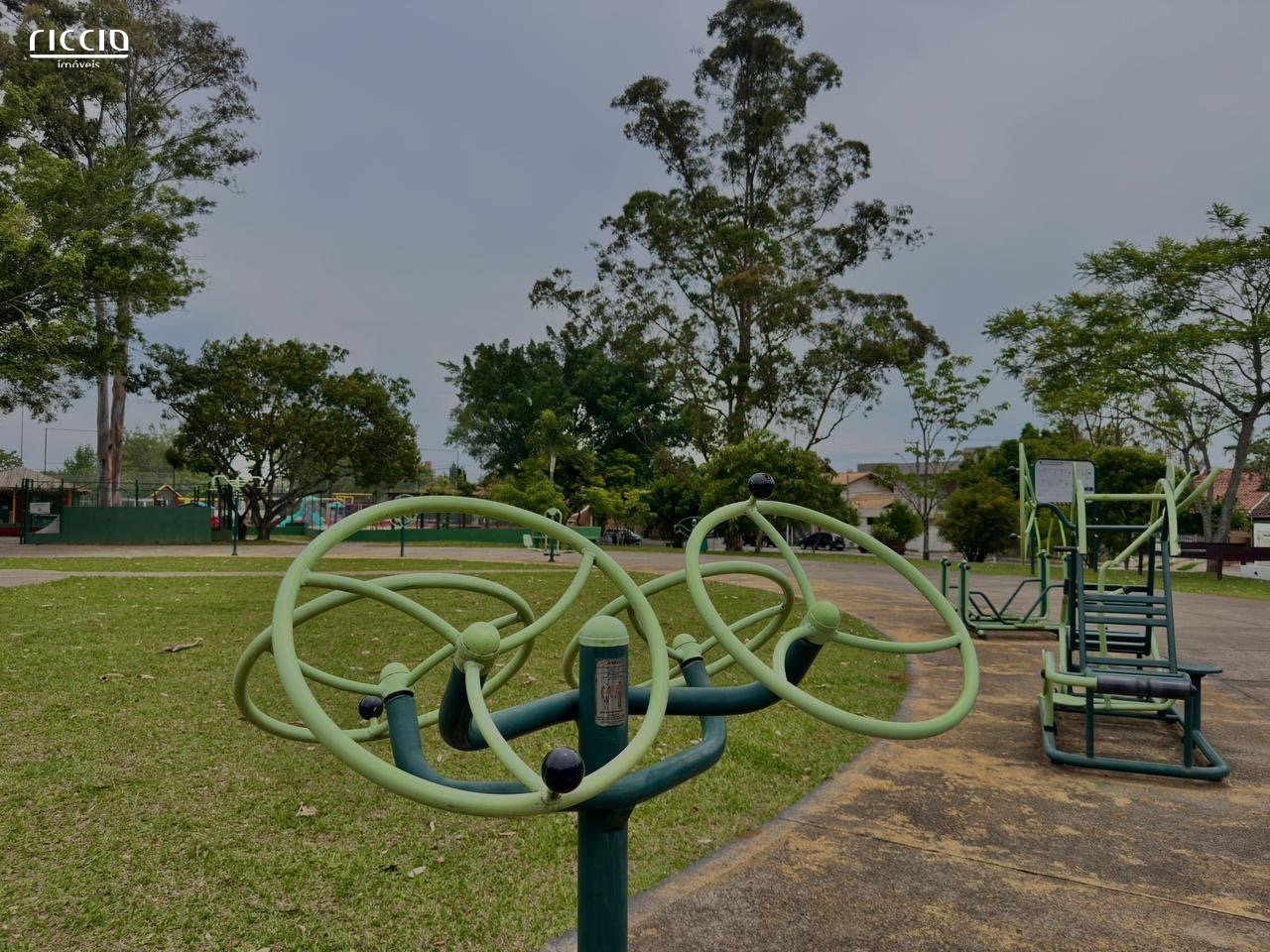 Terreno à venda no Jardim das Colinas — imagem 8 de 13