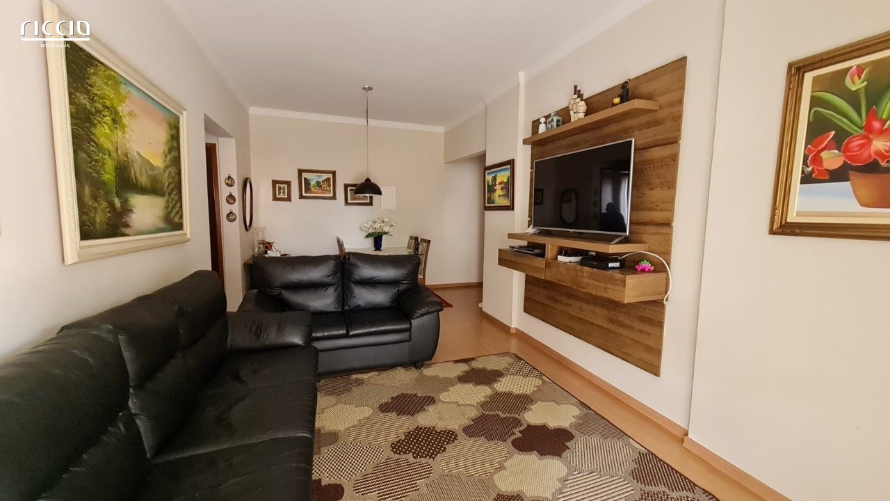 Apartamento à venda no Parque Industrial — ambiente interno