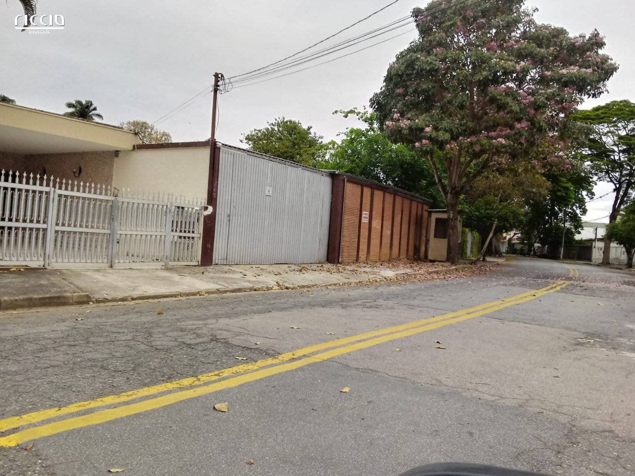 Casa à venda no Jardim Esplanada — detalhe do imóvel