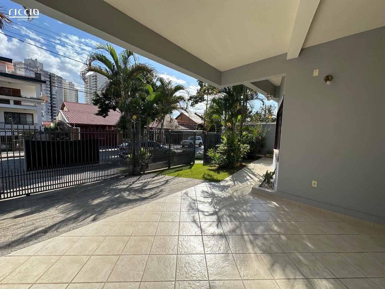 Casa à venda no Jardim Esplanada — detalhe do imóvel