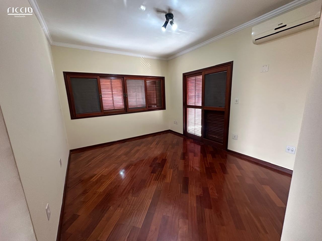 Casa à venda no Jardim Esplanada — imagem 13 de 18