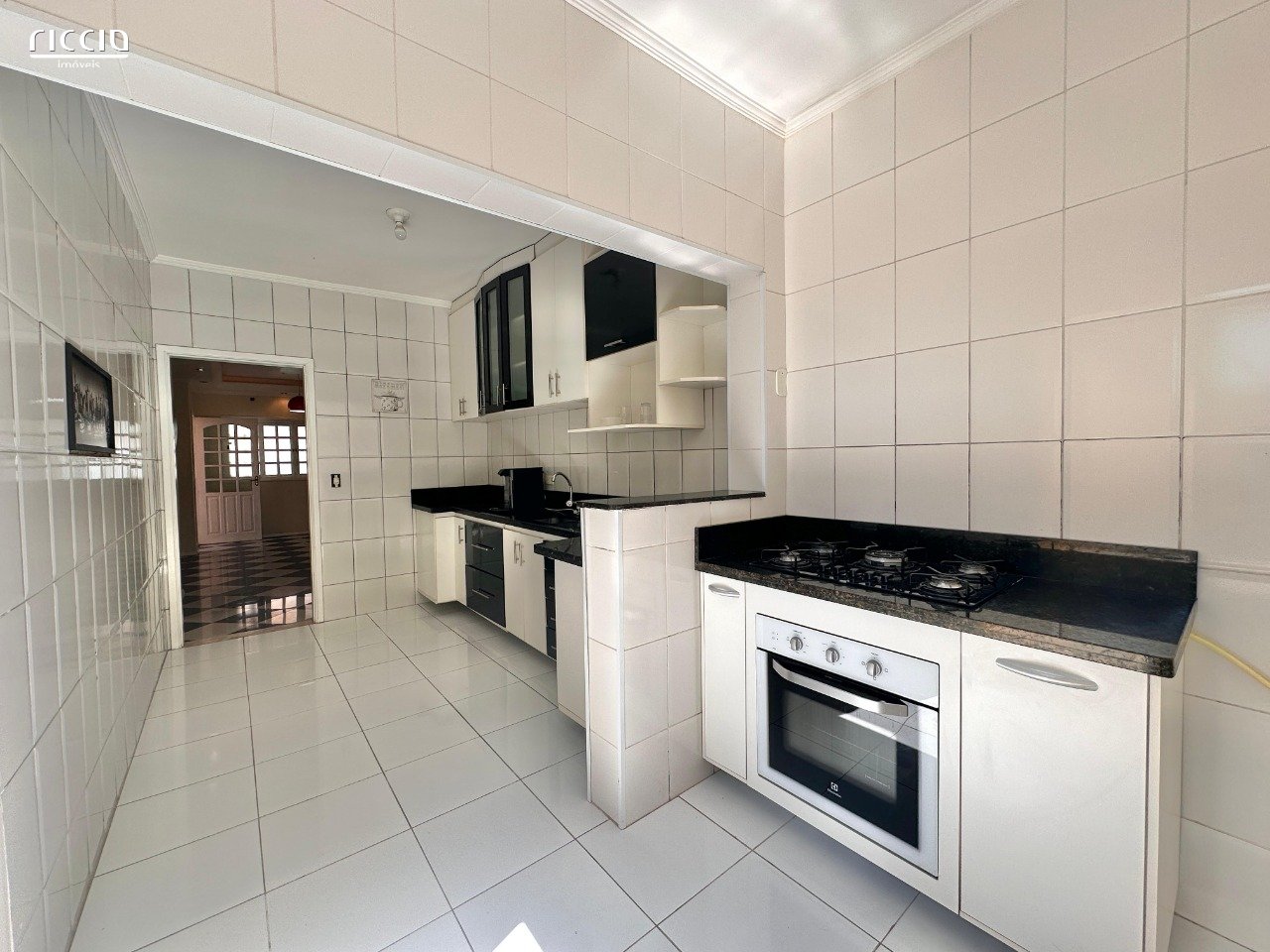 Casa em Condomínio à venda no Jardim Uirá — imagem 6 de 19