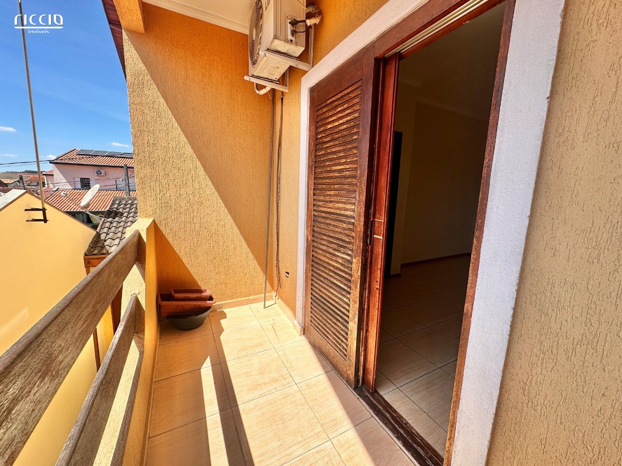 Casa em Condomínio à venda no Jardim Uirá — imagem 11 de 19