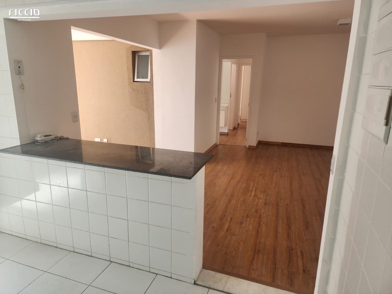 Apartamento à venda no Parque Industrial — detalhe do imóvel