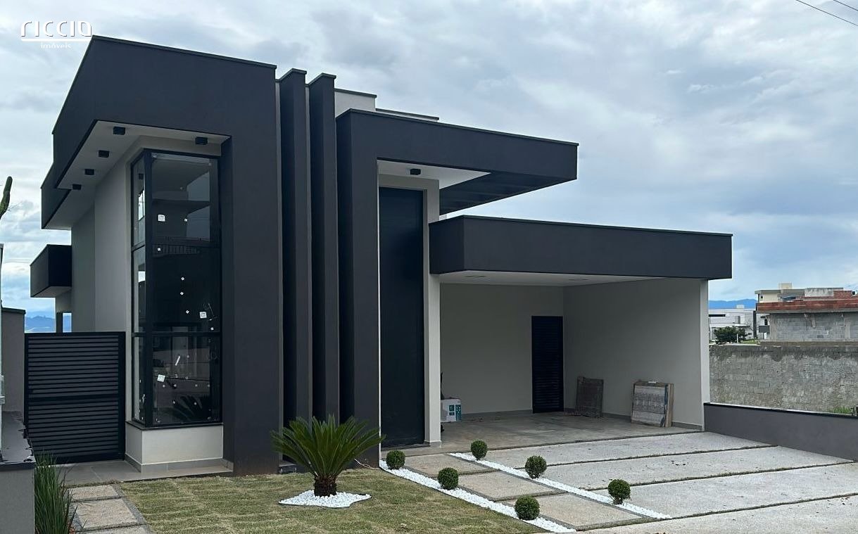 Casa em Condomínio à venda no Residencial Terras do Vale — ambiente interno