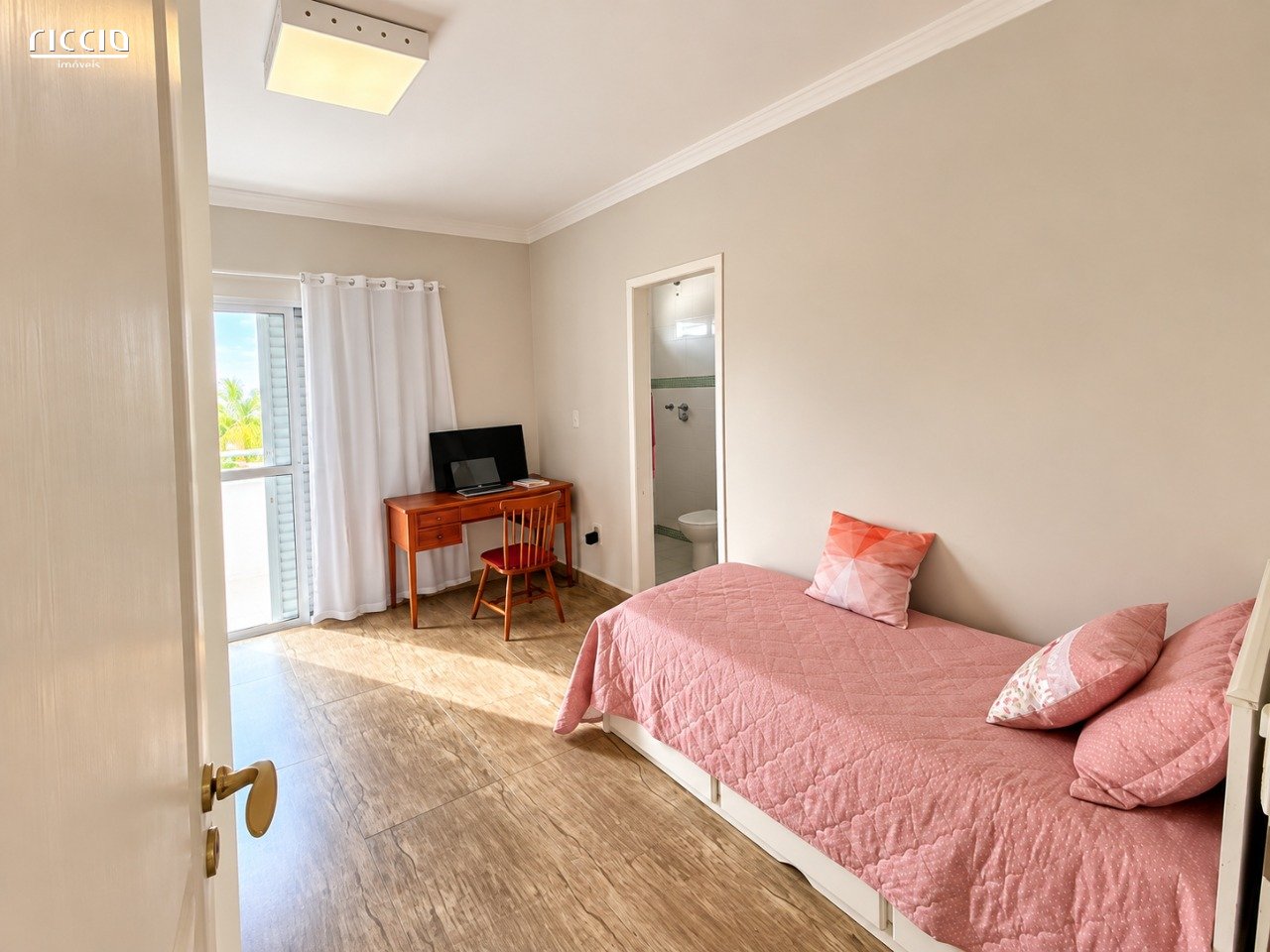 Casa em Condomínio à venda no Condomínio Residencial Mirante do Vale — imagem 14 de 32