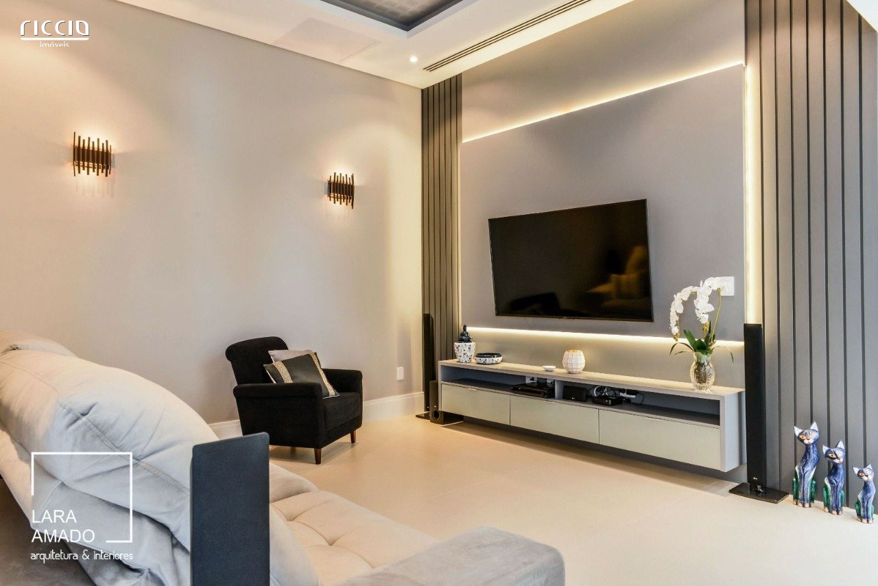 Casa em Condomínio à venda no Condomínio Residencial Mirante do Vale — ambiente interno