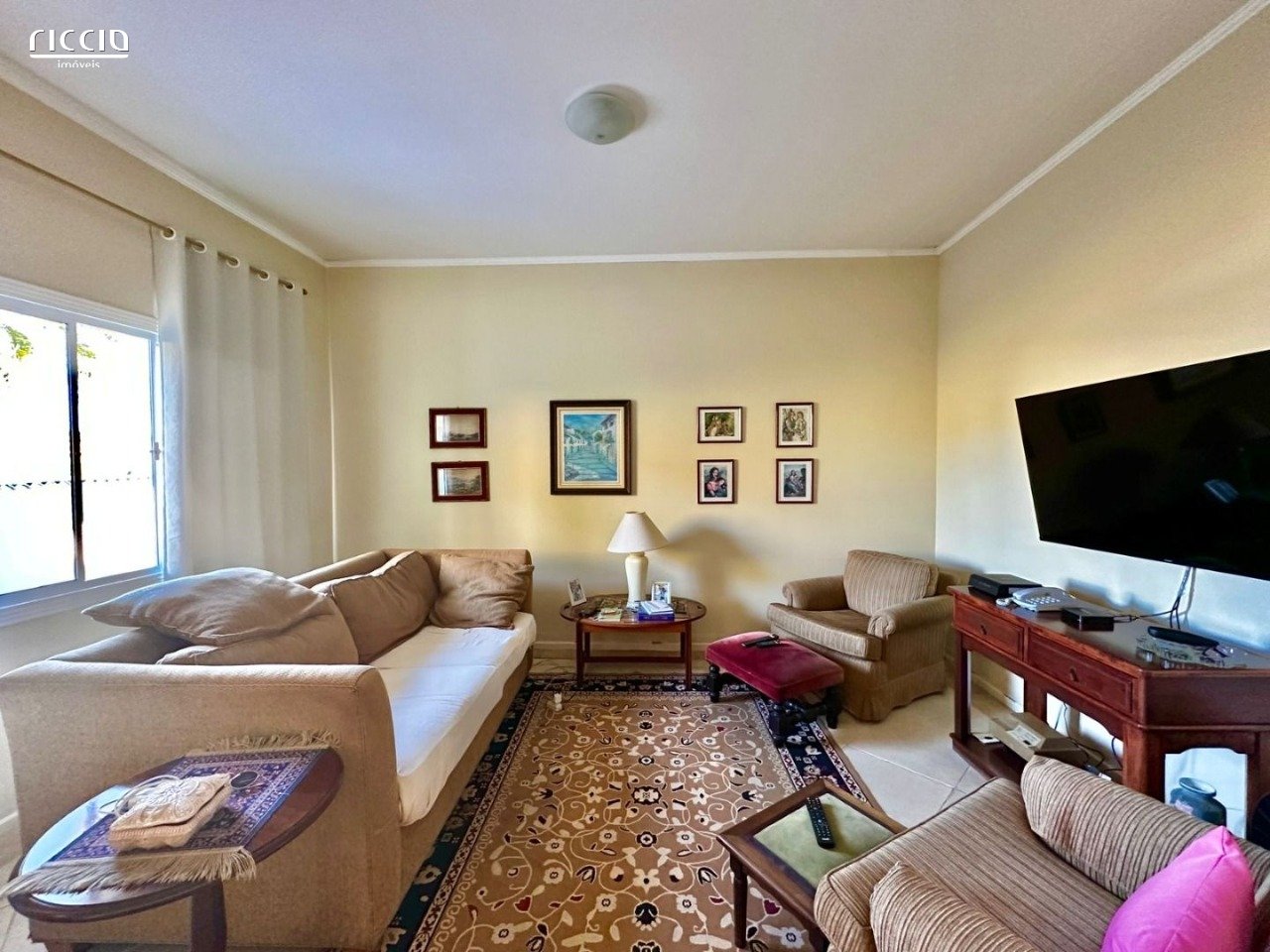 Casa em Condomínio à venda no Condomínio Residencial Mirante do Vale — ambiente interno