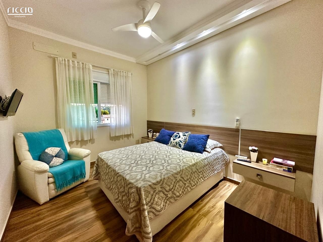 Casa em Condomínio à venda no Condomínio Residencial Mirante do Vale — imagem 16 de 44
