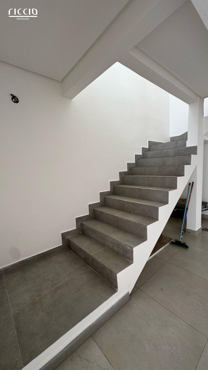 Casa à venda no Jardim Santa Júlia — imagem 8 de 13