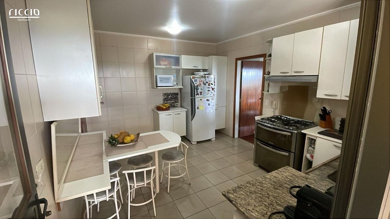 Apartamento à venda no Centro — imagem 6 de 22