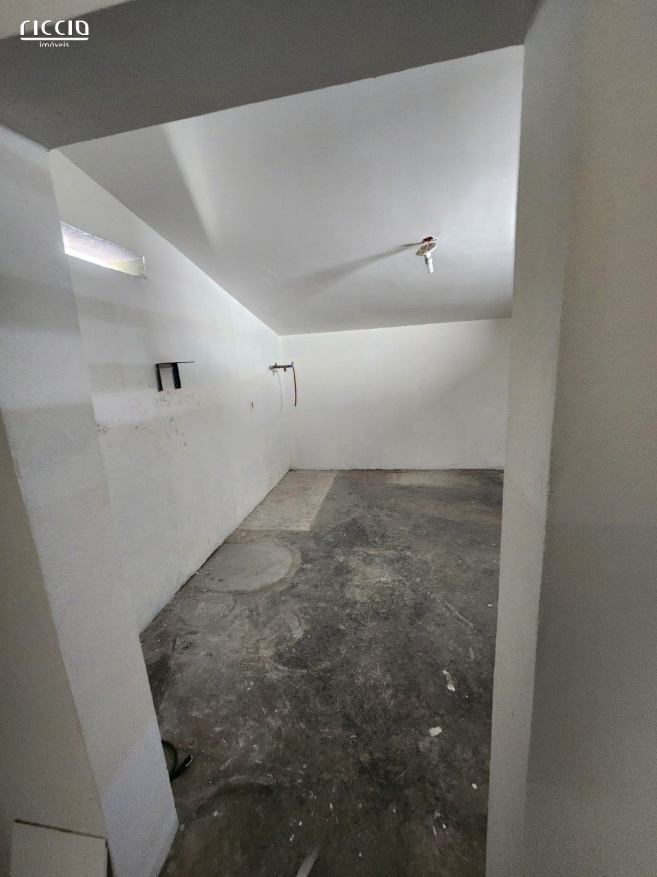 Predio Comercial à venda no Jardim Satélite — imagem 14 de 20