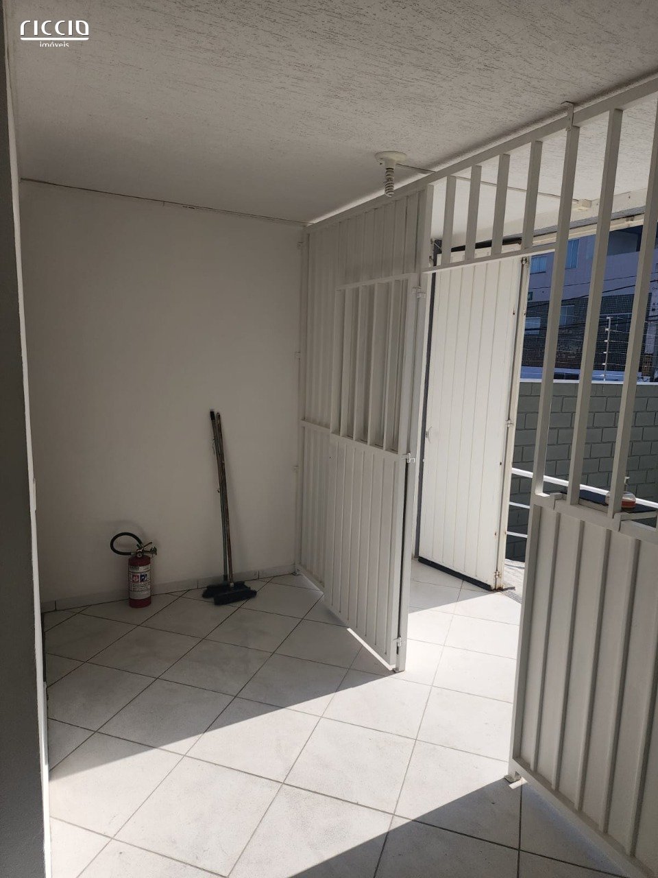 Predio Comercial à venda no Jardim Satélite — imagem 16 de 20