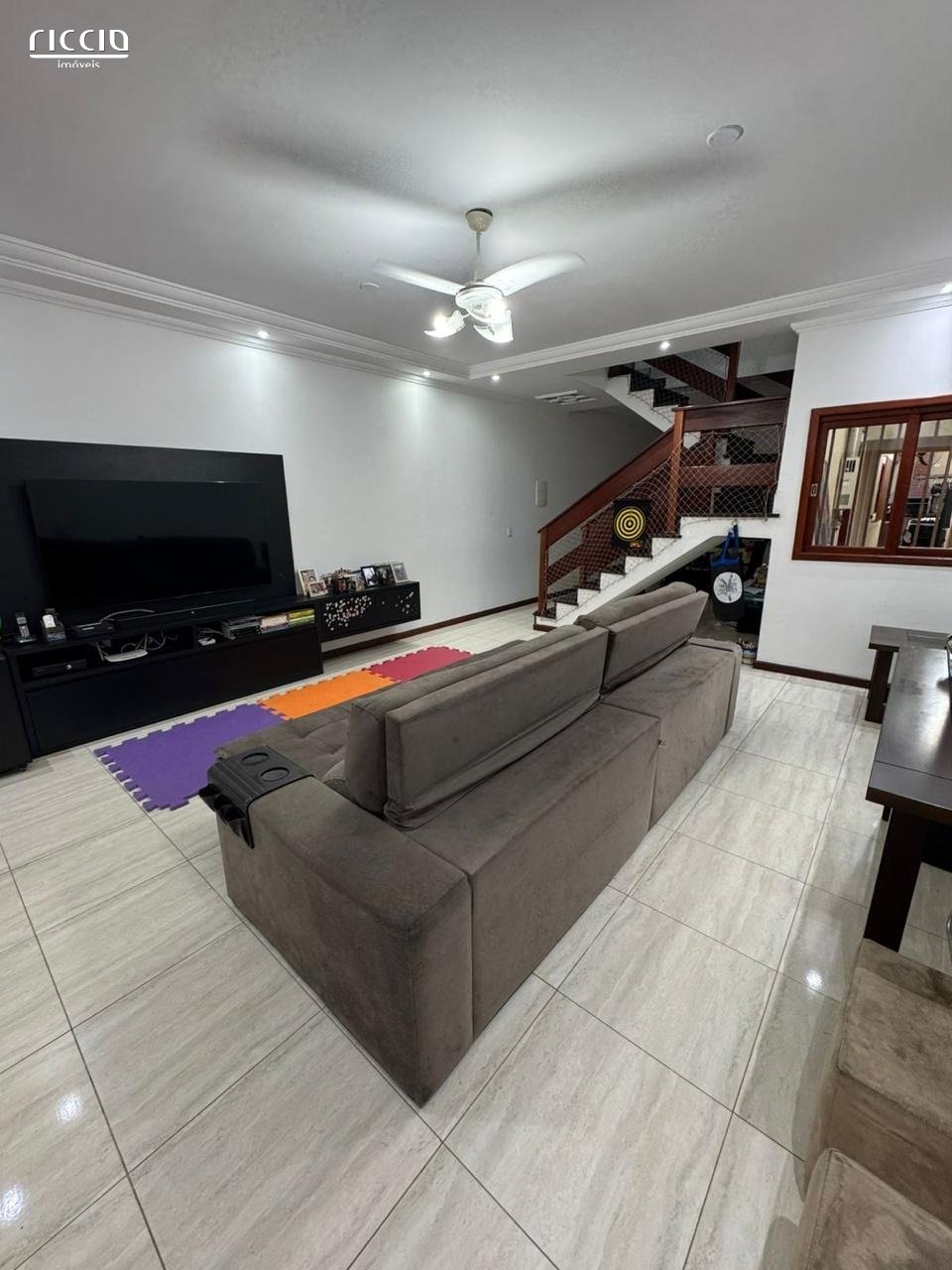 Casa à venda no Bosque dos Eucaliptos — detalhe do imóvel
