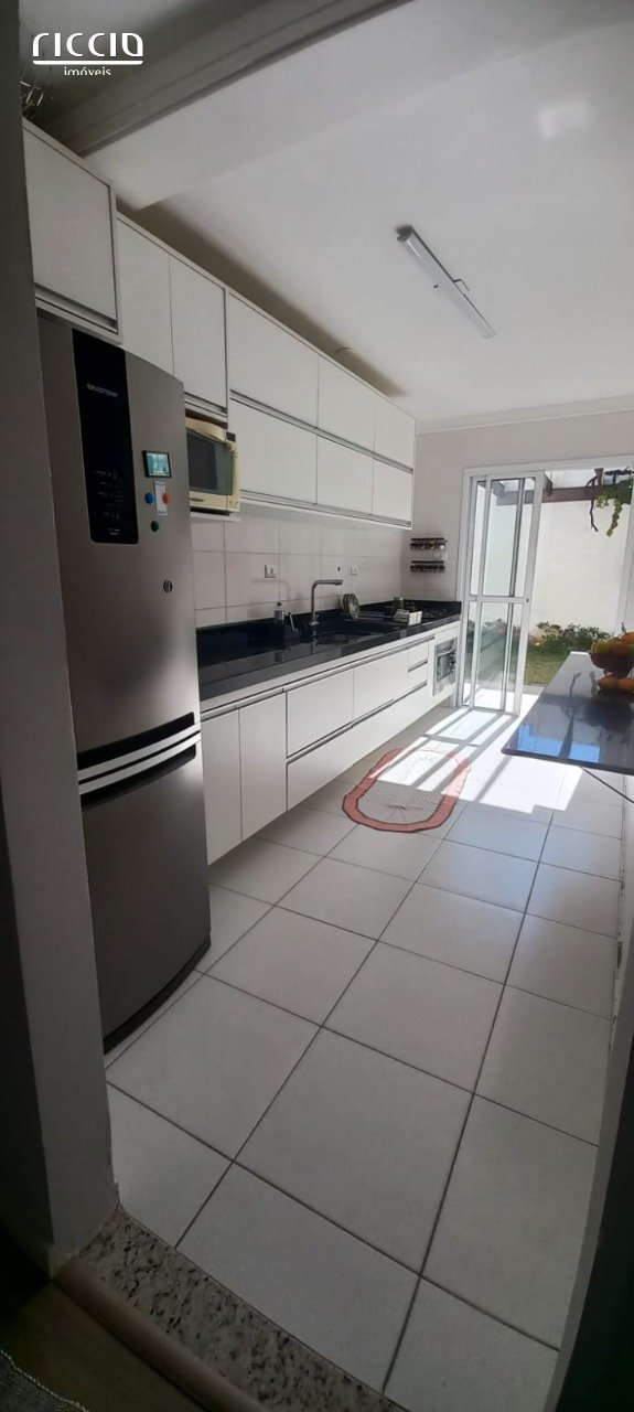Casa Comercial à venda no Jardim Motorama — ambiente interno