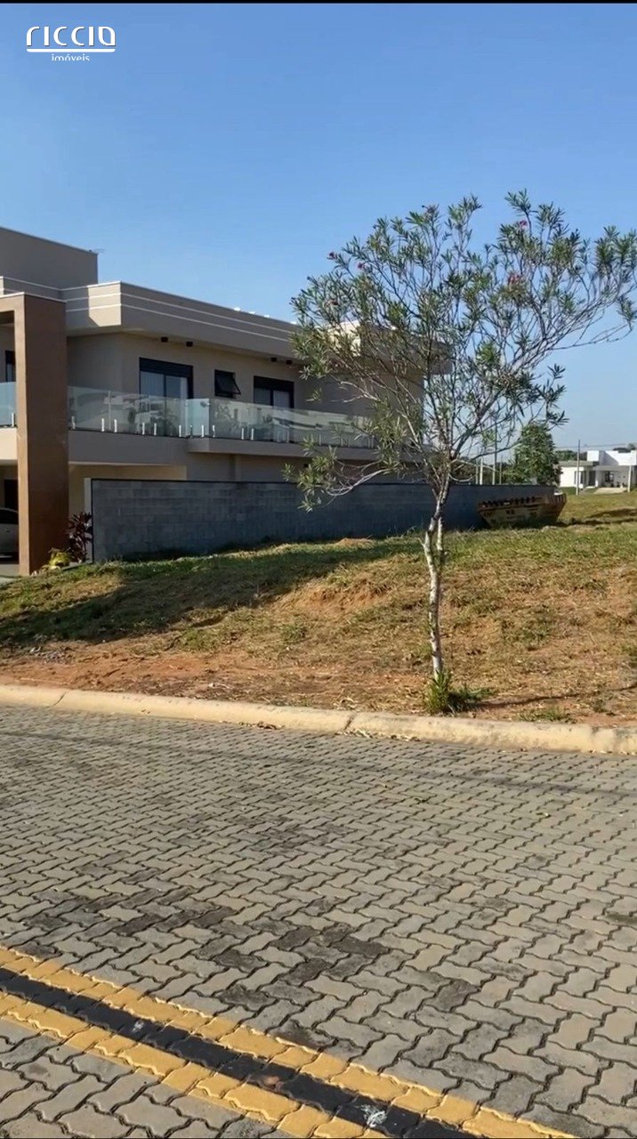 Condominio Ecopark Bourbon
