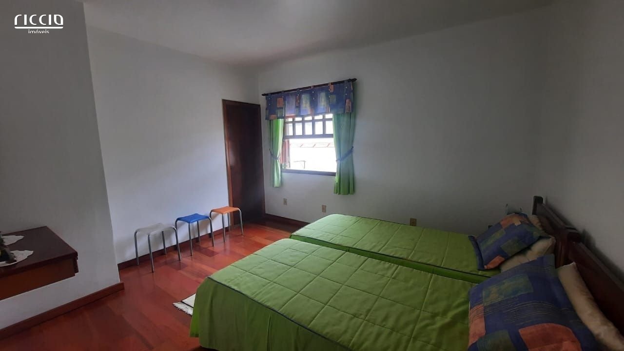 Casa em Condomínio à venda no Jardim das Colinas — imagem 12 de 26