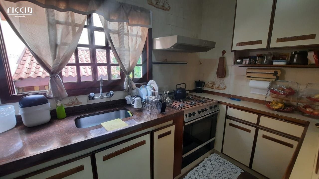 Casa em Condomínio à venda no Jardim das Colinas — imagem 6 de 26