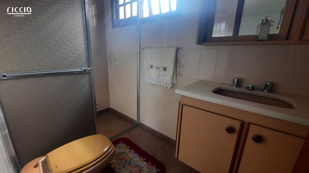 Casa em Condomínio à venda no Jardim das Colinas — imagem 8 de 26