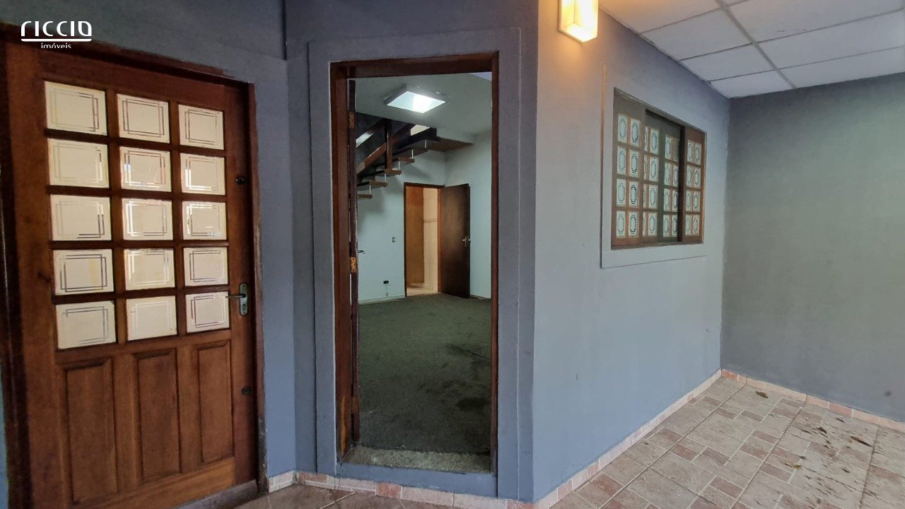 Casa no bairro Jardim das Industrias em São José dos Campos
