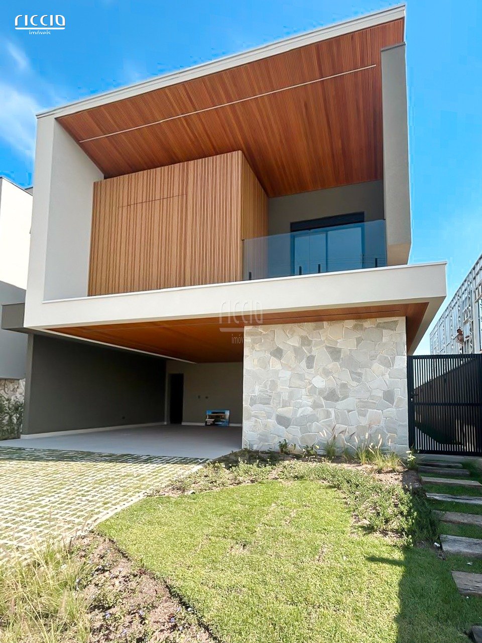Casa em Condomínio à venda no Urbanova — ambiente interno