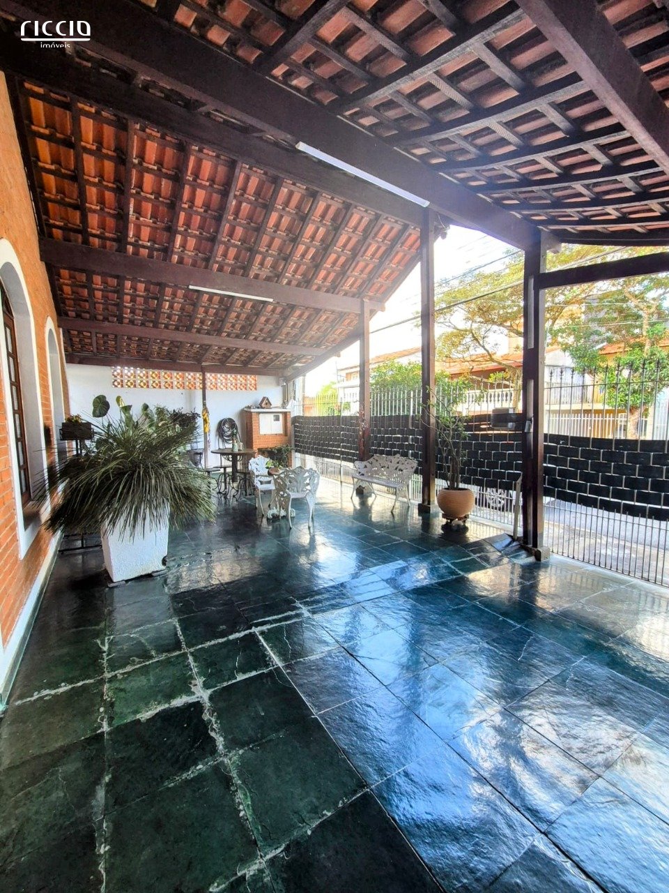 Casa à venda no Bosque dos Eucaliptos — ambiente interno