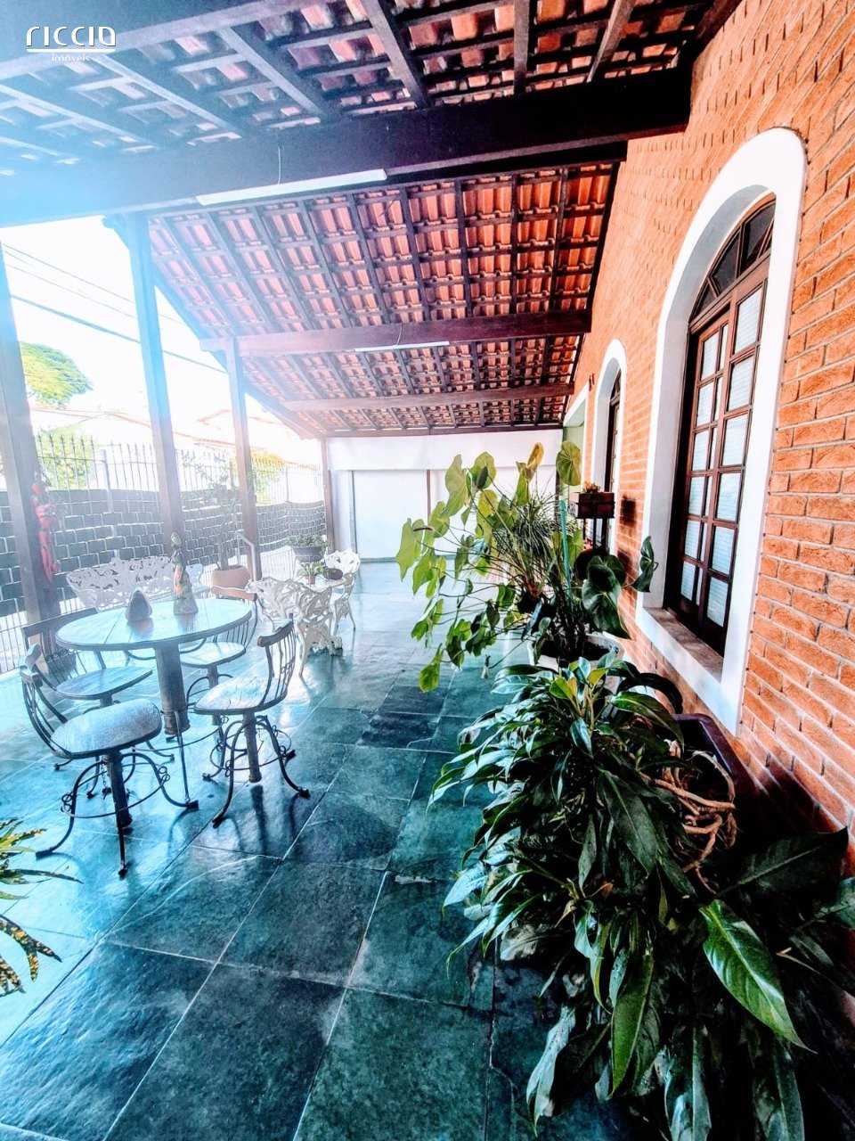 Casa à venda no Bosque dos Eucaliptos