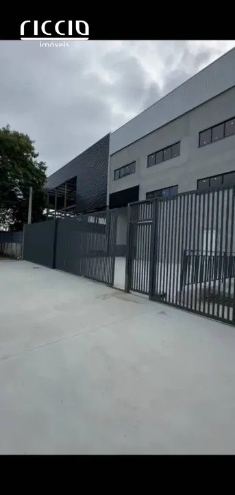 Galpao à venda no Chácaras Reunidas — detalhe do imóvel
