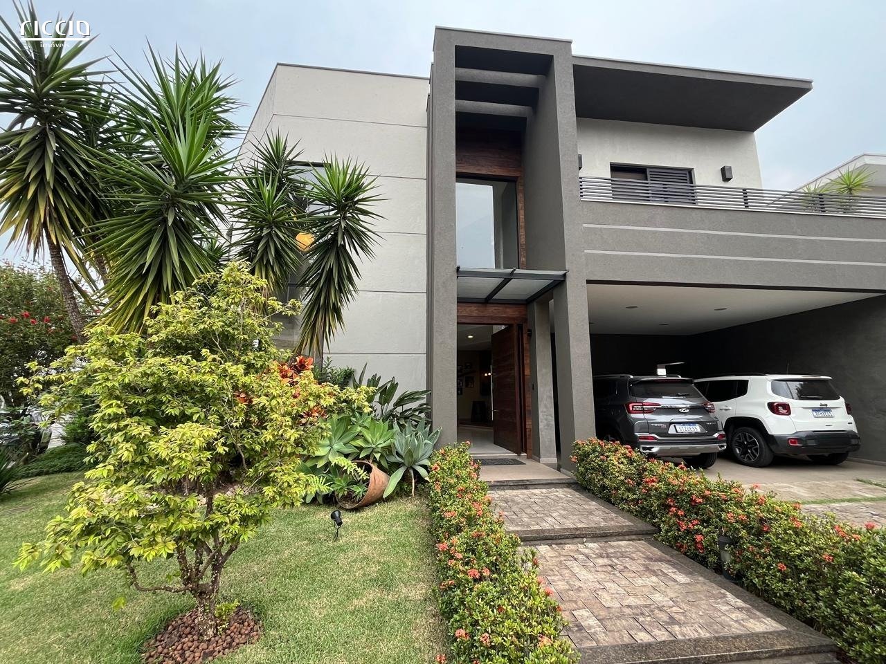 Casa PROJETO DIFERENCIADO com 3 dormitórios à venda, 228 m² por R$ 2.300.000 - Jardim Crystal Park - Jacareí/SP