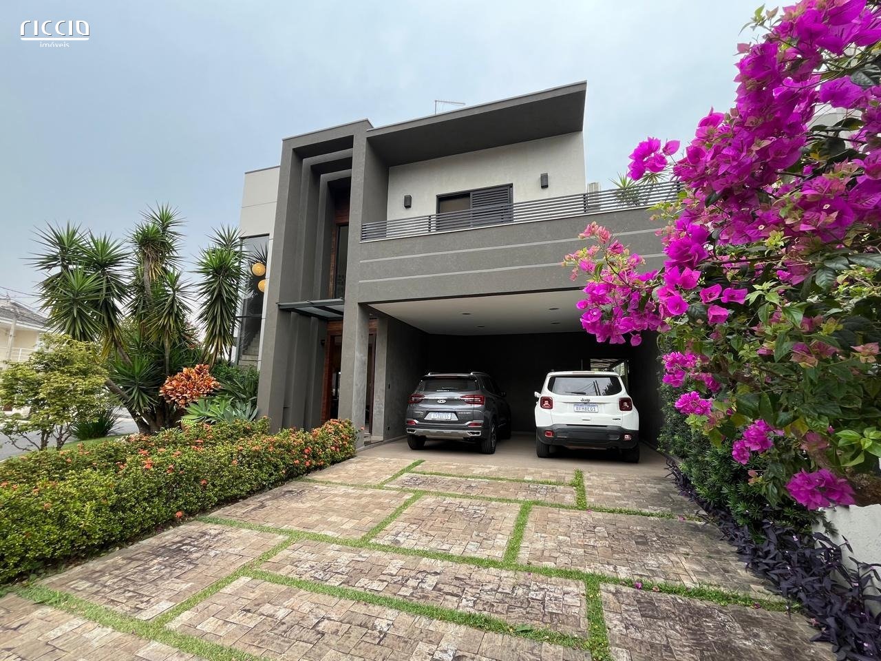 Casa em Condomínio à venda no Parque Califórnia — ambiente interno