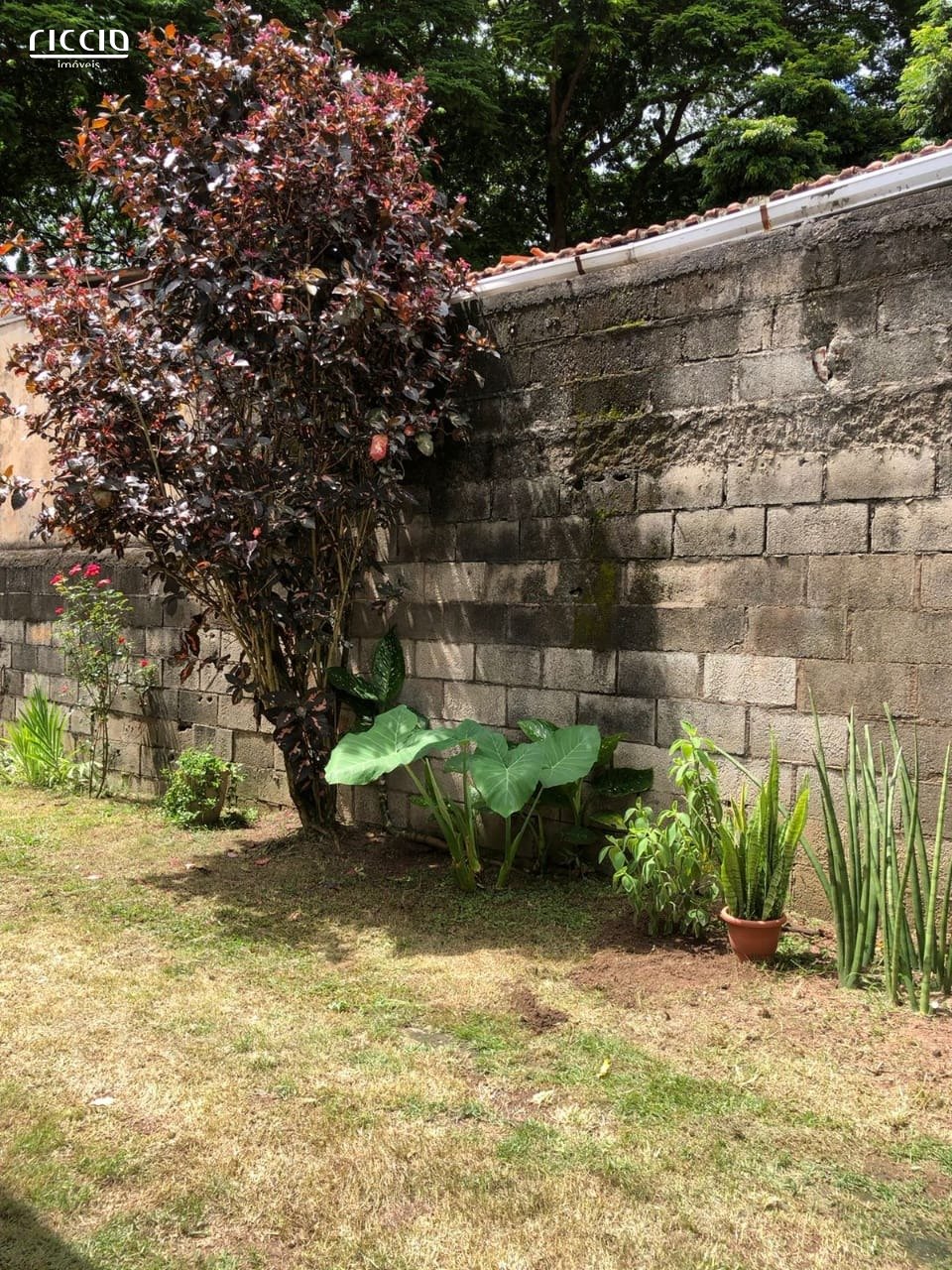 Casa à venda no Jardim Satélite — ambiente interno