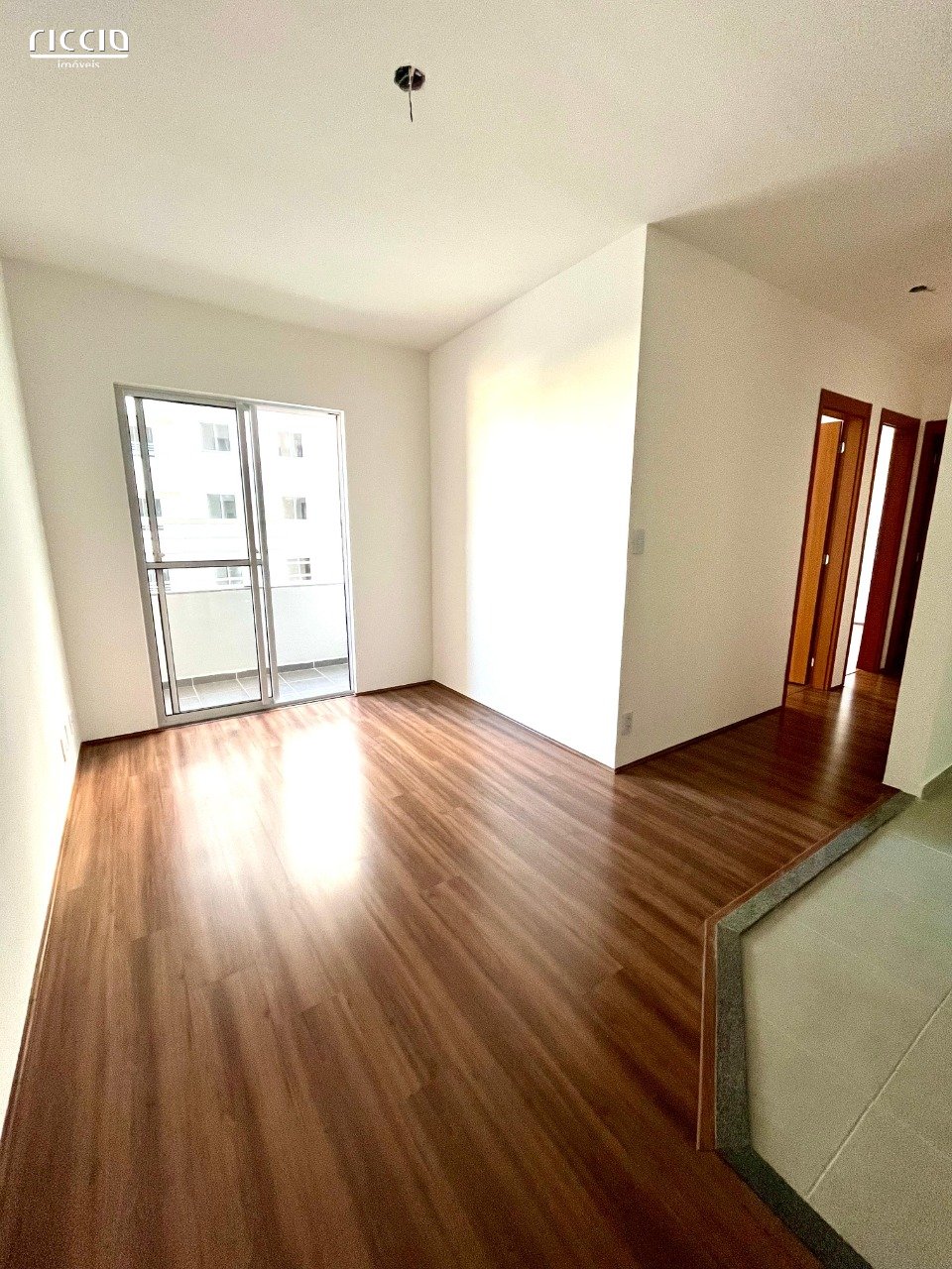 Apartamento à venda no Edifício Unique Sollare - Residencial Flamboyant com 2 dorm (1 suite) 1 vaga de garagem