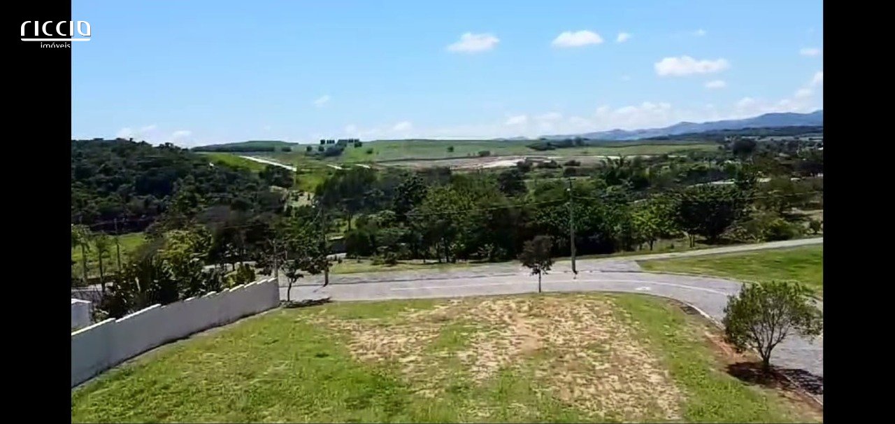 Terreno à venda no Ecopark — ambiente interno