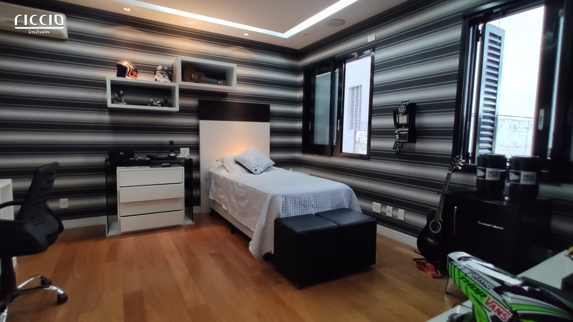 Casa em Condomínio à venda no Jardim das Colinas — imagem 24 de 29