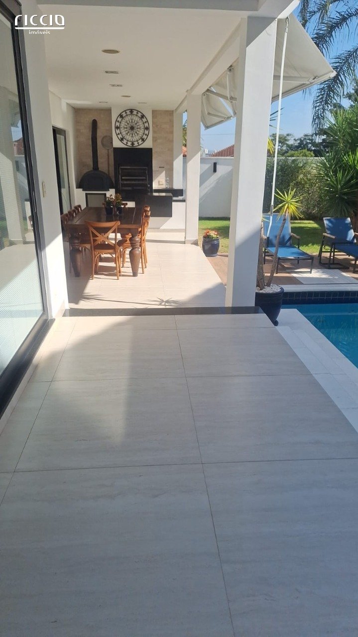 Casa em Condomínio à venda no Jardim das Colinas — imagem 9 de 29