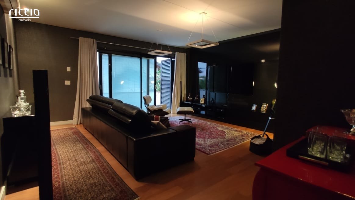 Casa em Condomínio à venda no Jardim das Colinas — imagem 8 de 29